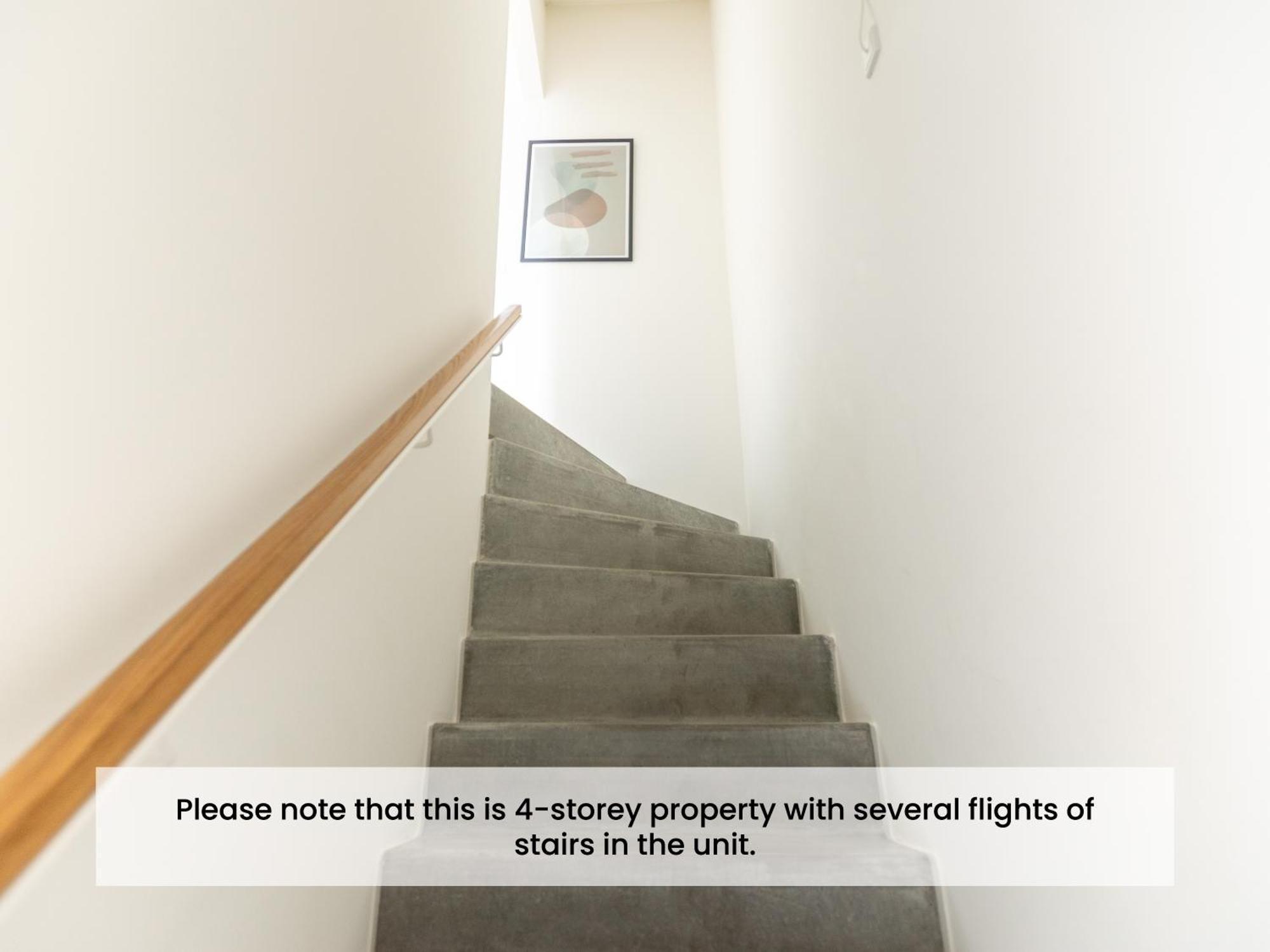 Sanders Pier - Fantastic 3-bedroom Townhouse With Balcony Terrace